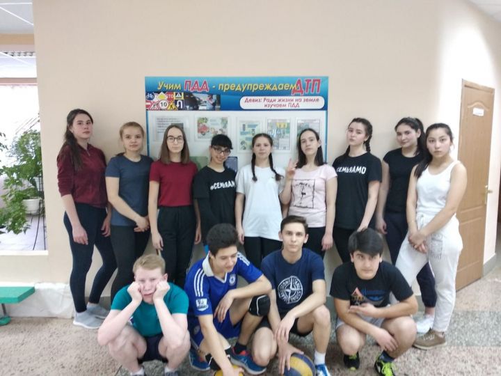 В Камполянской школе №1 состоялось мероприятие «Дорожный серпантин»