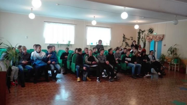 В Камско-Полянском филиале НМК было проведено мероприятие «Своя игра»