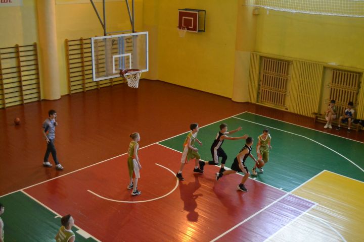 Камполянские баскетболисты одержали победу в матчевой встрече