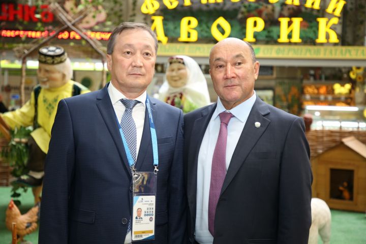 Марат Ахметов встретился с министром сельского хозяйства Республики Казахстан