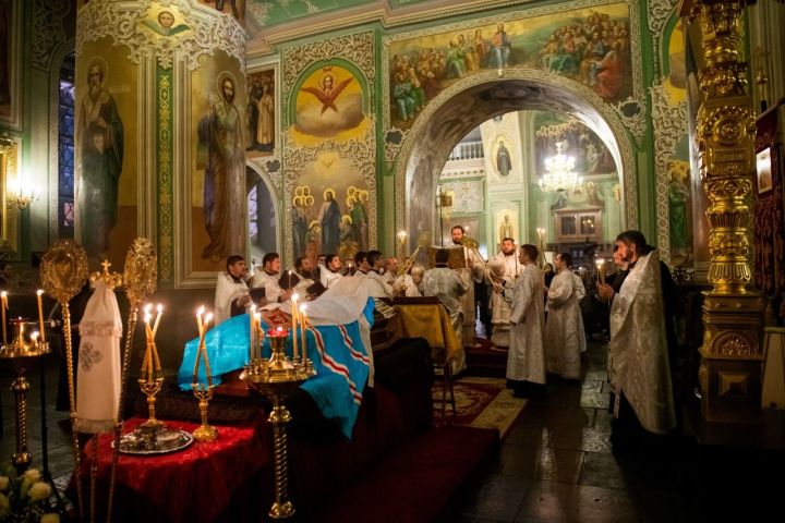 Телеканал ТНВ проведет прямую трансляцию церемонии прощания с митрополитом Феофаном