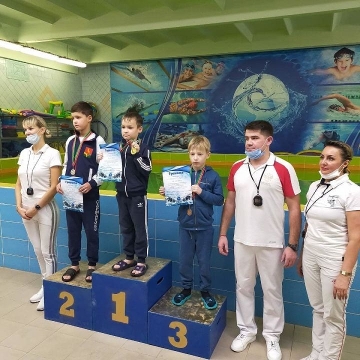 Камполянский спортсмен показал отличные результаты на Открытом Первенстве по плаванию