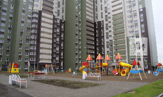 В Татарстане 46 многодетных семей получили 68 квартир