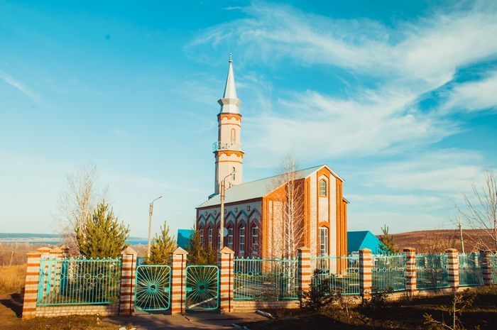 Камские Поляны: В обновленных стенах мечети с чистыми сердцами