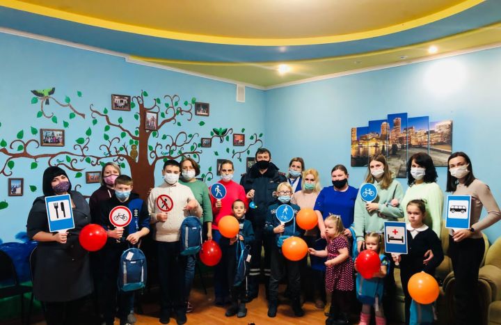 В Татарстане участники дорожного движения присоединились к Всероссийской декаде инвалидов