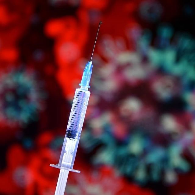 Камполянская больница информирует о начале вакцинации против коронавирусной инфекции