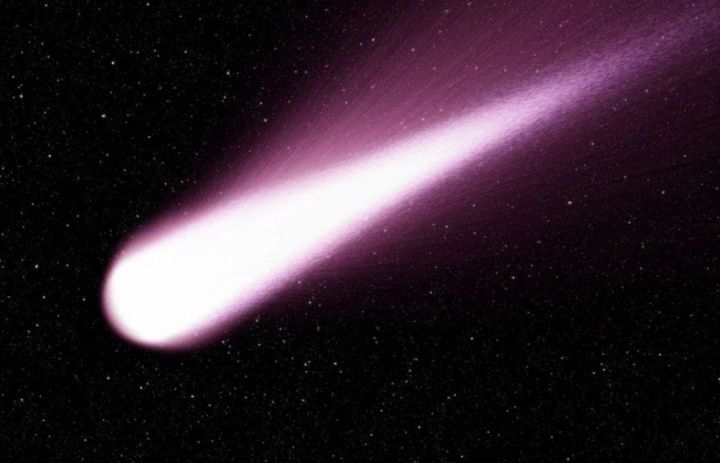 Астрономы сообщили о вспышке активности кометы-гиганта