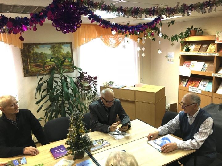 В камполянской библиотеке состоялось заседание  объединения «Родник»