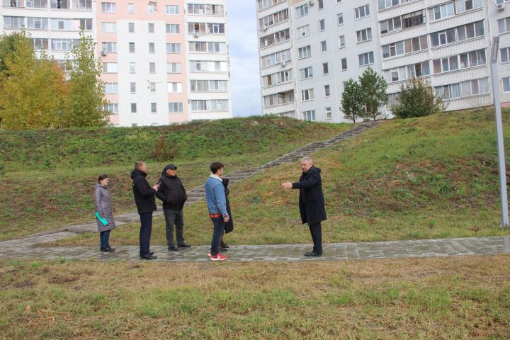 В сквере «Соенеч» Камских Полян прошло рабочее совещание