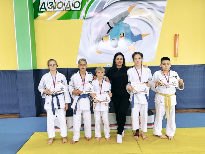 Камполянские спортсмены  приняли участие в Первенстве  по дзюдо, посвященное 79-ой годовщине победы в Великой Отечественной войне