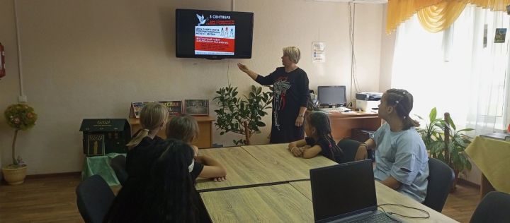 В Камско-Полянской библиотеке прошел час памяти «Эхо трагедии Беслана»