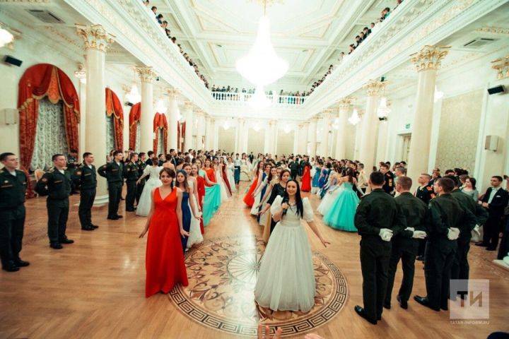 Учащиеся из Татарстана примут участие в юбилейном Кремлевском кадетском бале
