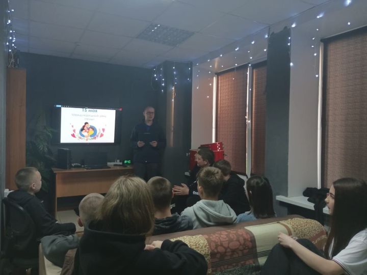 Семья — фундамент жизни: в Камских Полянах прошло мероприятие «Семейные ценности»