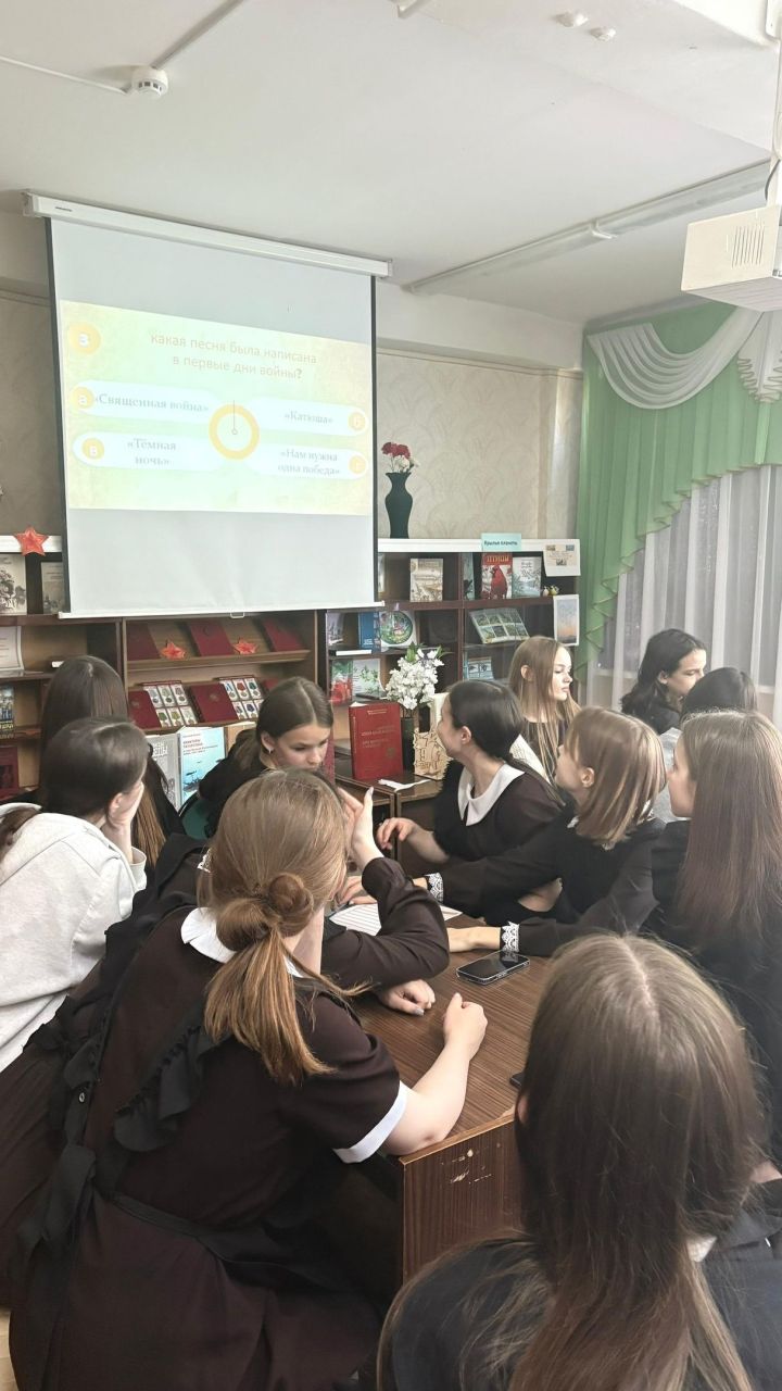 «Наследники Победы»: школьники Камских Полян проверили знания о войне