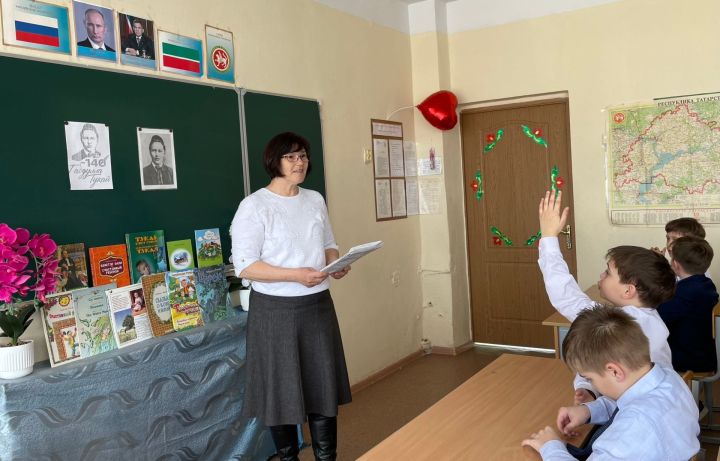 В Камскополянской школе № 1 прошёл поэтический вечер к юбилею Габдуллы Тукая
