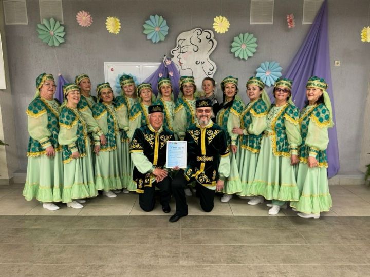 В Камских Полянах танцевальный коллектив «Сюрприз» дарит радость и покоряет сердца