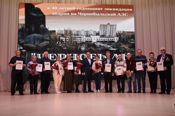 В Камских Полянах почтили память крупнейшей техногенной катастрофы