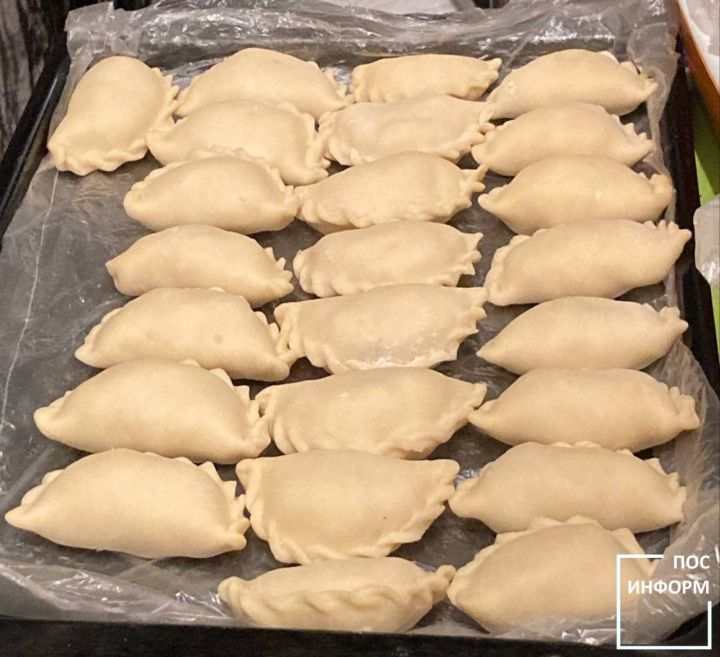 Готовим пельмени в горшочках
