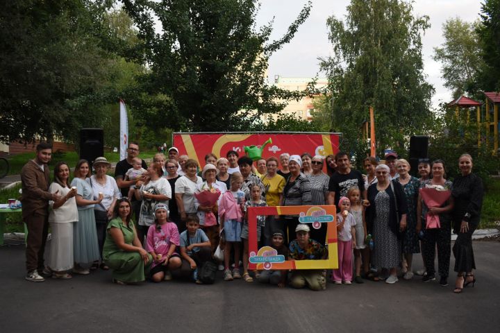 Сезон дворовых праздников открыли в Камских Полянах