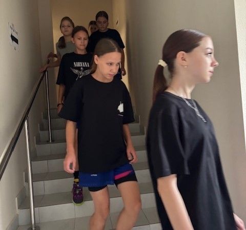 В спортшколе Камских Полян прошла тренировка по эвакуации при угрозе БПЛА