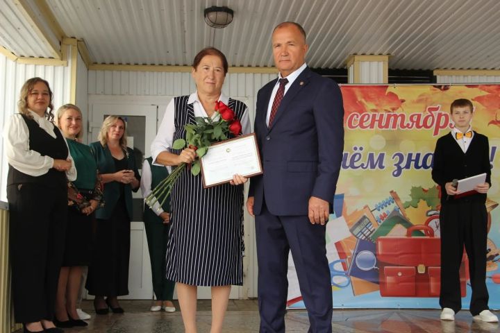 В Камских Полянах прозвучал первый звонок