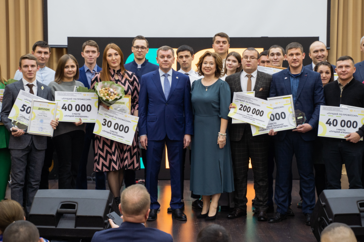 Сельская молодёжь Татарстана участвует в семи конкурсах