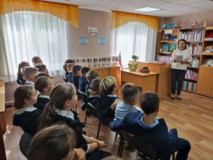 Школьники Камских Полян учились цифровой безопасности: «Стоп, мошенник!»