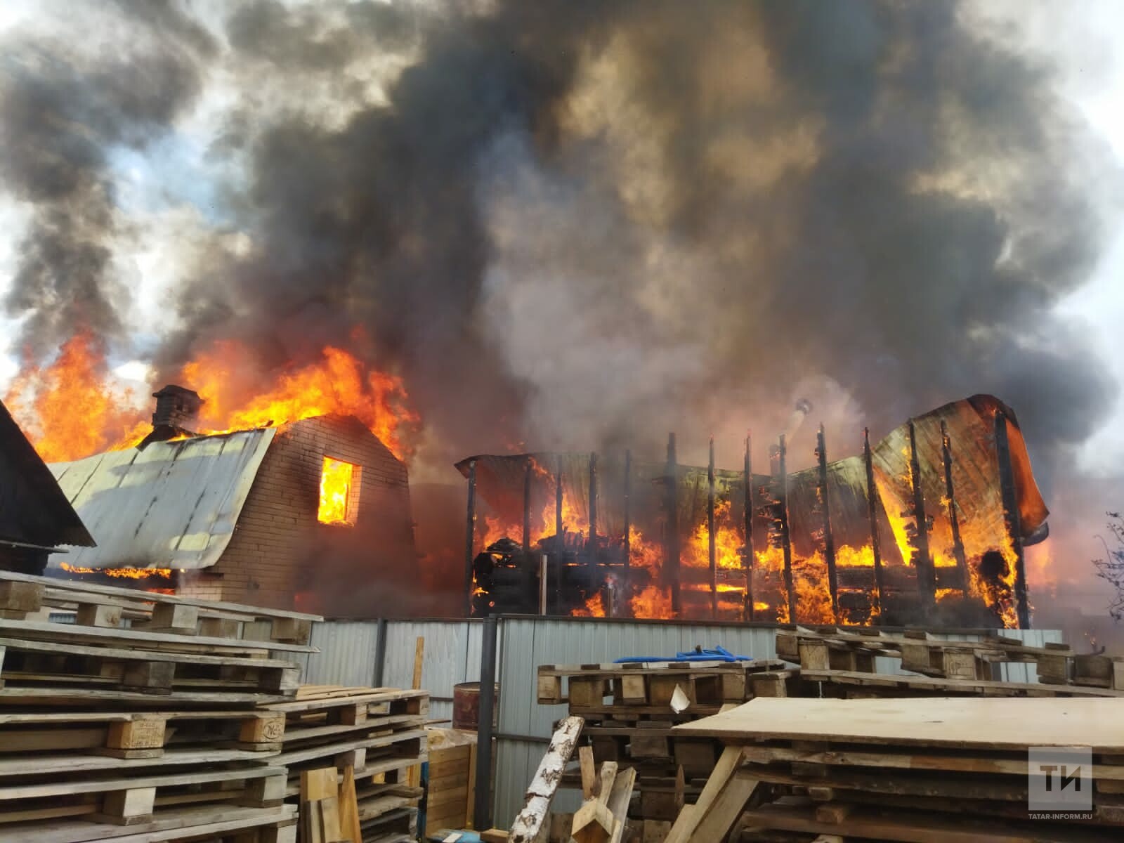 С начала года в республике произошло 2464 пожара