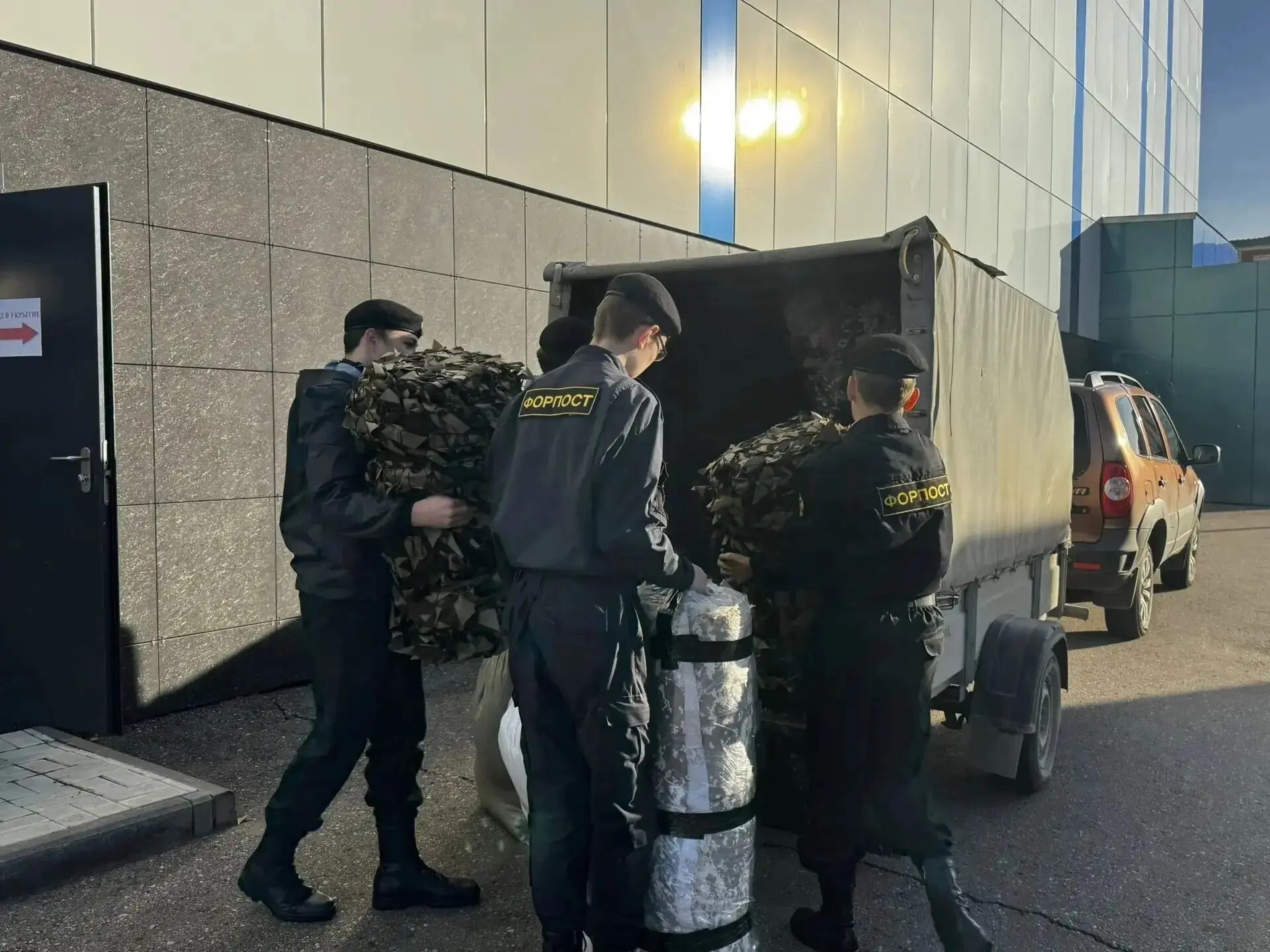 Из Камских Полян отправили гуманитарный груз бойцам в зону СВО