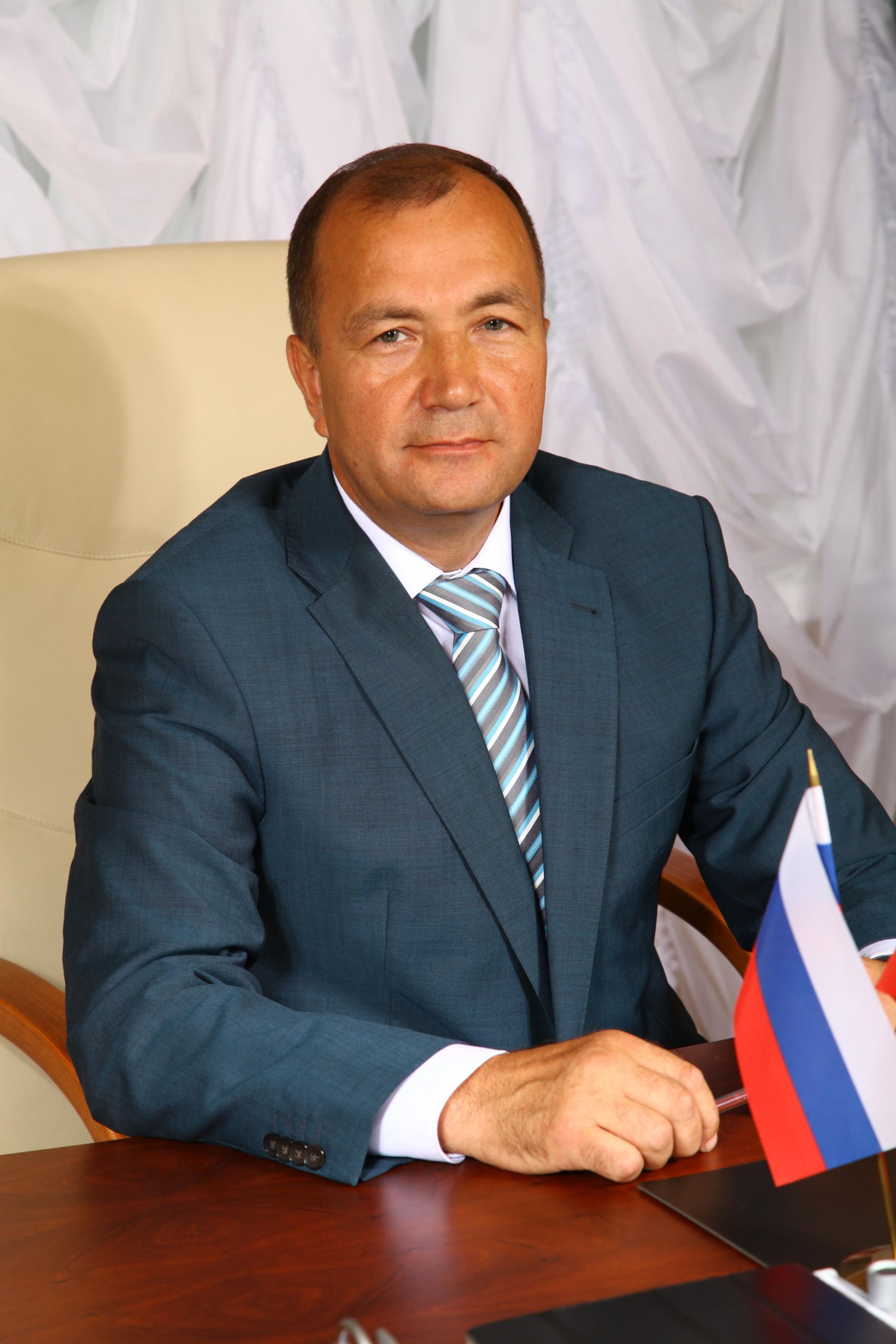 Александр Павлов поздравляет жителей Камских Полян с праздником - Петров день!