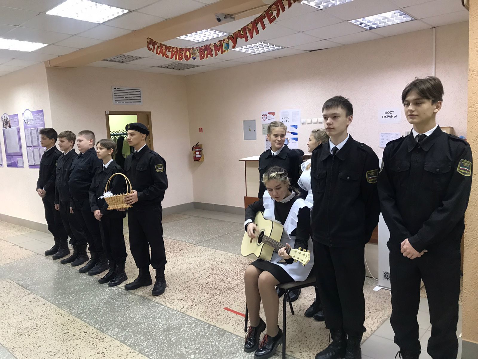 Камскополянская школа №1 отметила свой праздник