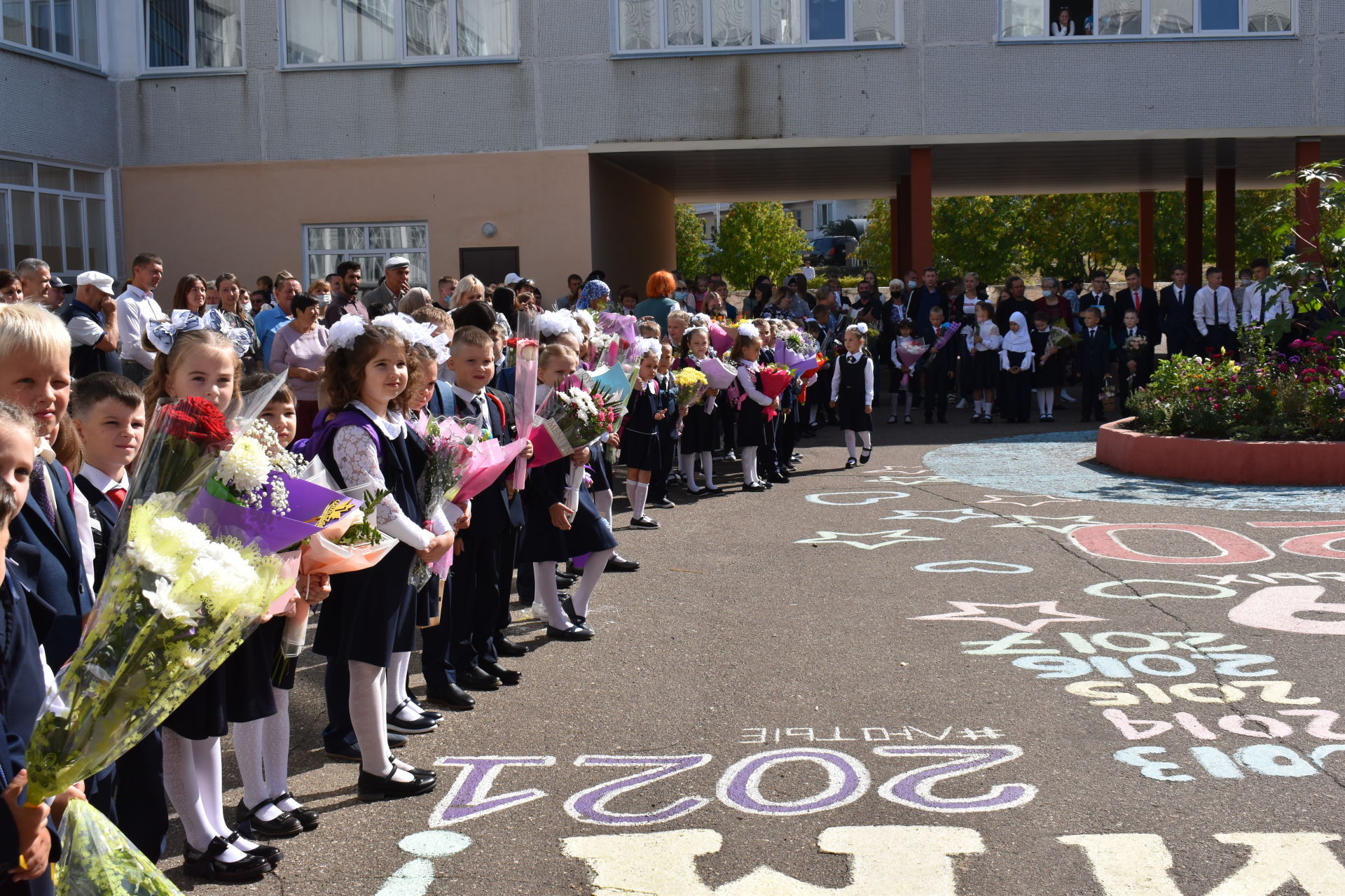 Камполянская школа №2 открыла двери для своих учеников