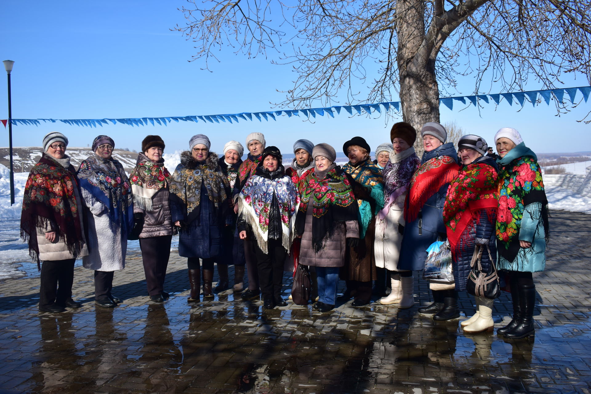 Камполянцы встретили День весеннего равноденствия