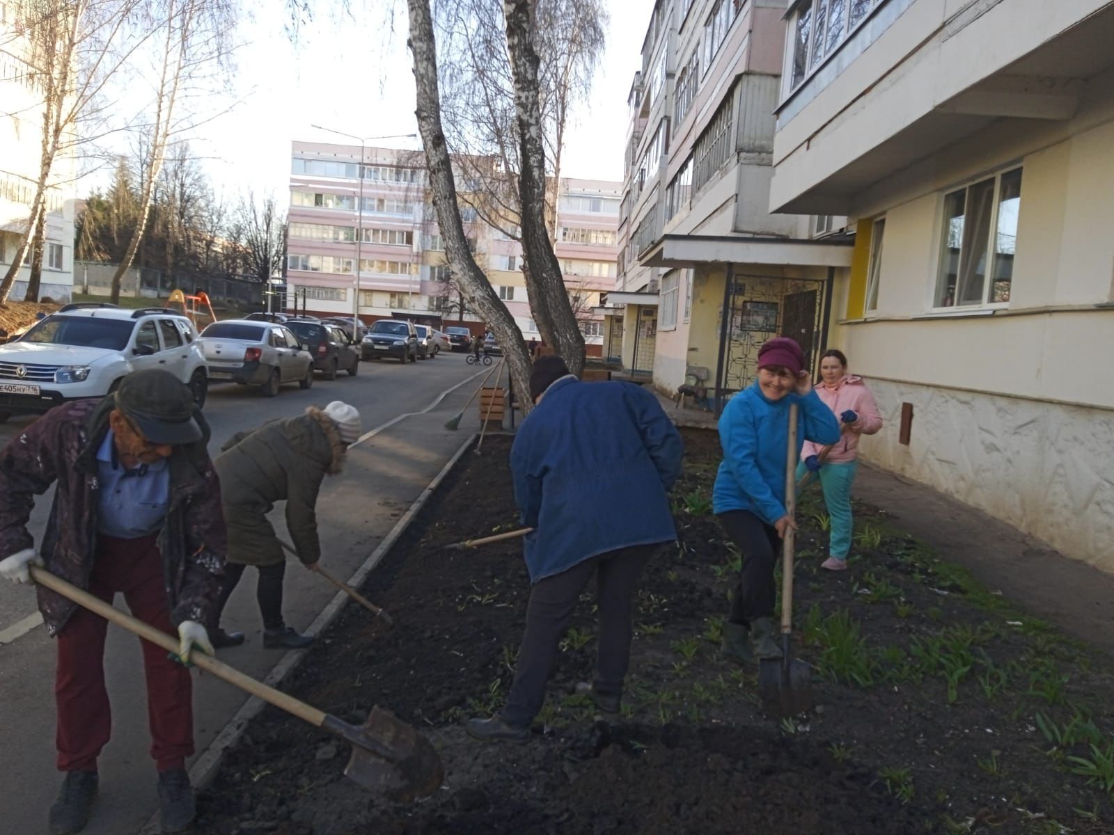 В Камских Полянах состоялся субботник