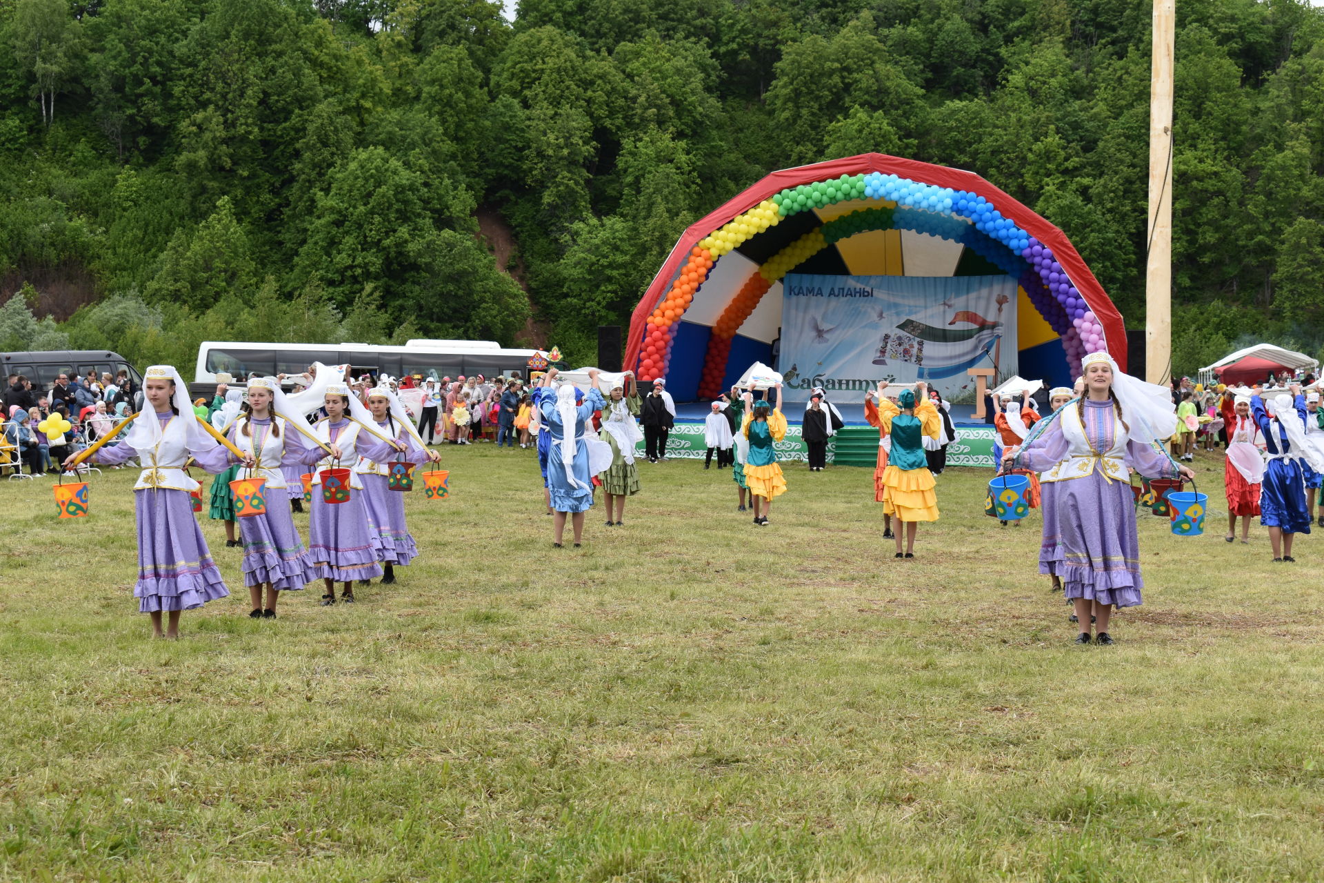 В Камских Полянах отпраздновали Сабантуй-2022