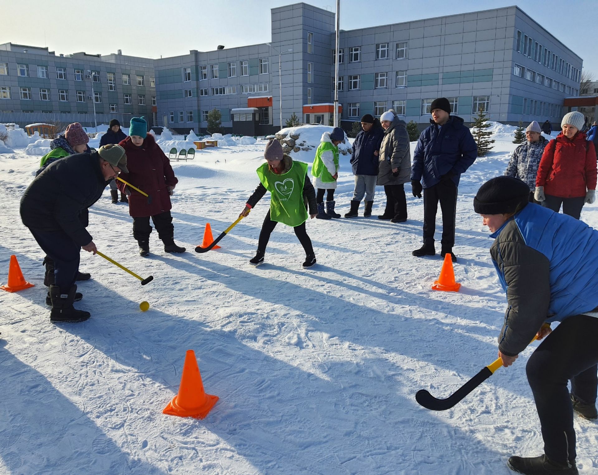 На территории Камско-Полянского дома – интерната прошли соревнования по зимним видам спорта