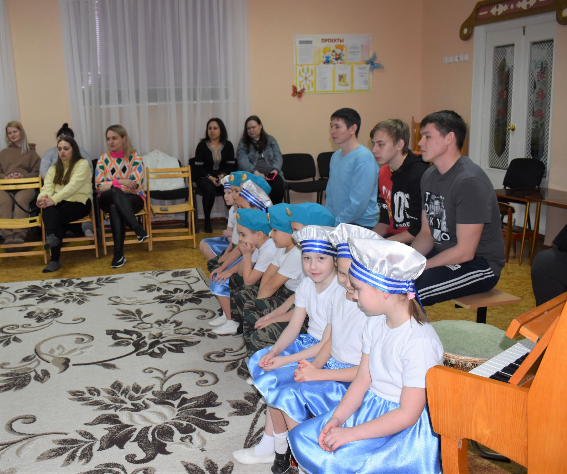 Праздник для пап в детском саду «Солнышко»