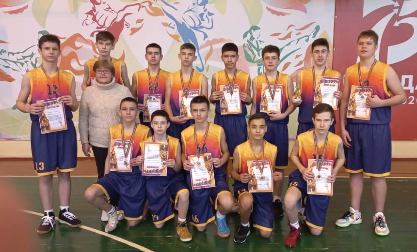В Камских Полянах прошло Первенство Нижнекамского муниципального района РТ по баскетболу