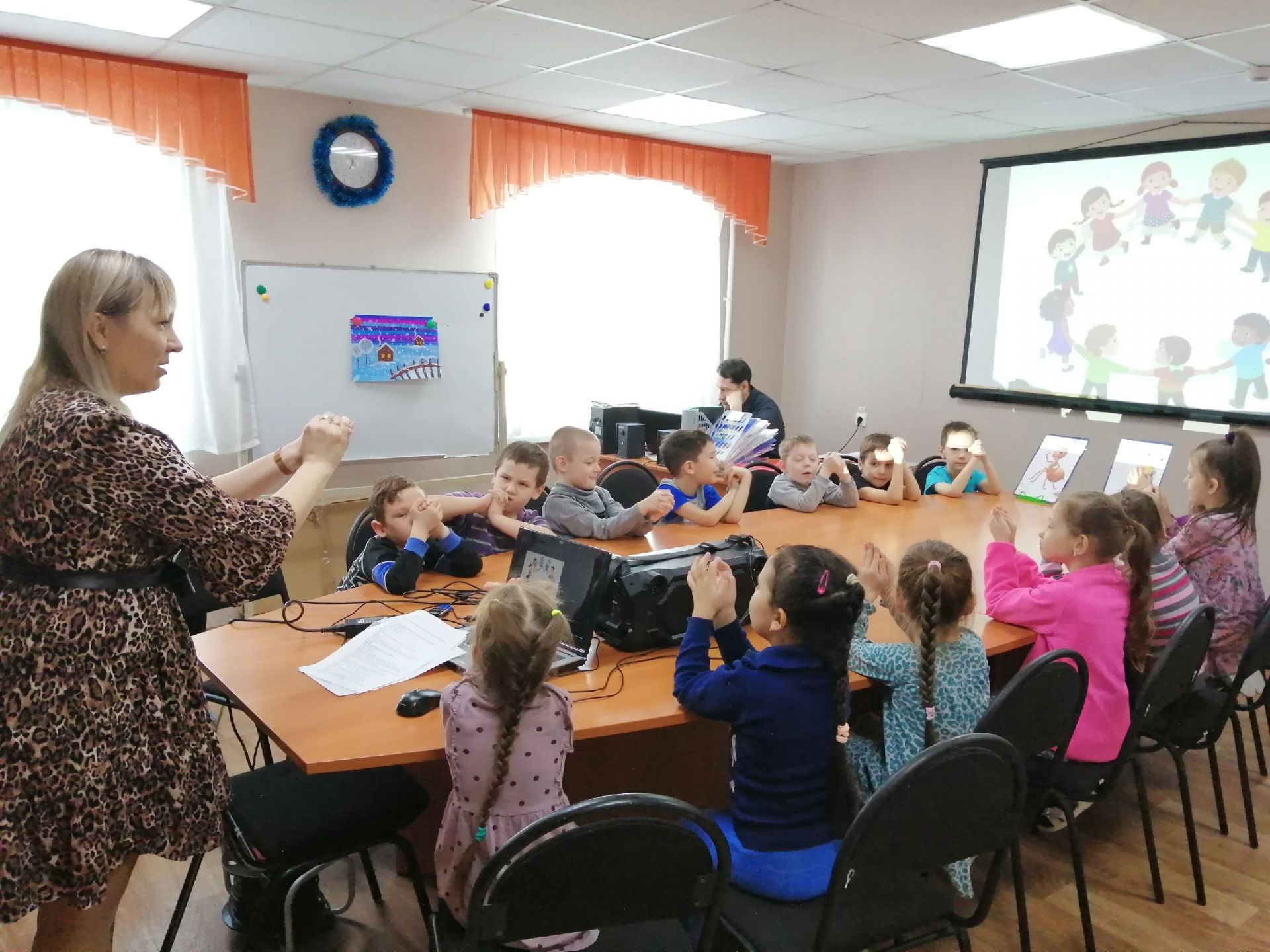 В ЦДТ «Радуга» прошла викторина для воспитанников подготовительной группы детского сада «Огонек»