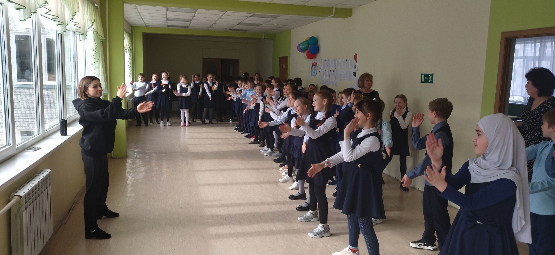 В камполянской школе №2 проходит акция «Разноцветная неделя»