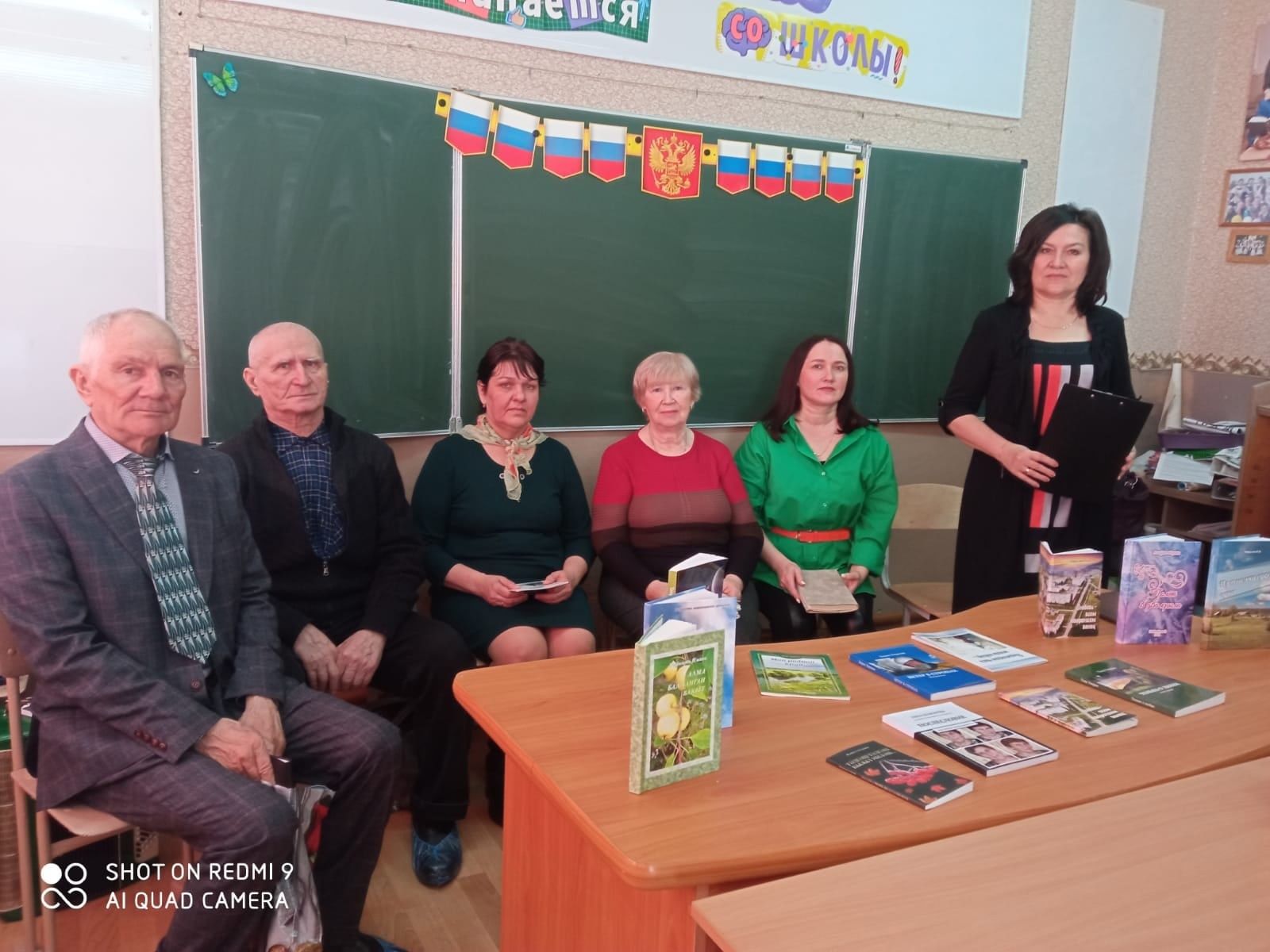 Камполянские поэты литературного сообщества «Родник» побывали в гостях в селе Старошешминец