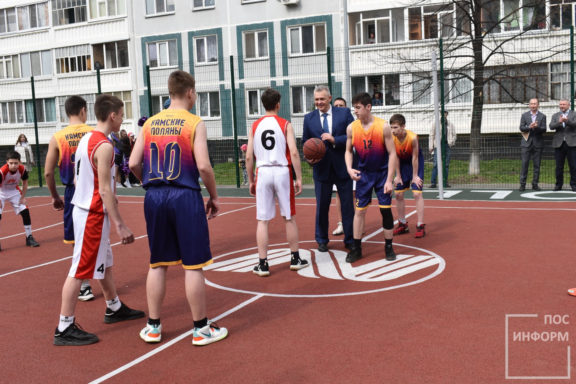 В Камских Полянах открыли площадки для занятия спортом