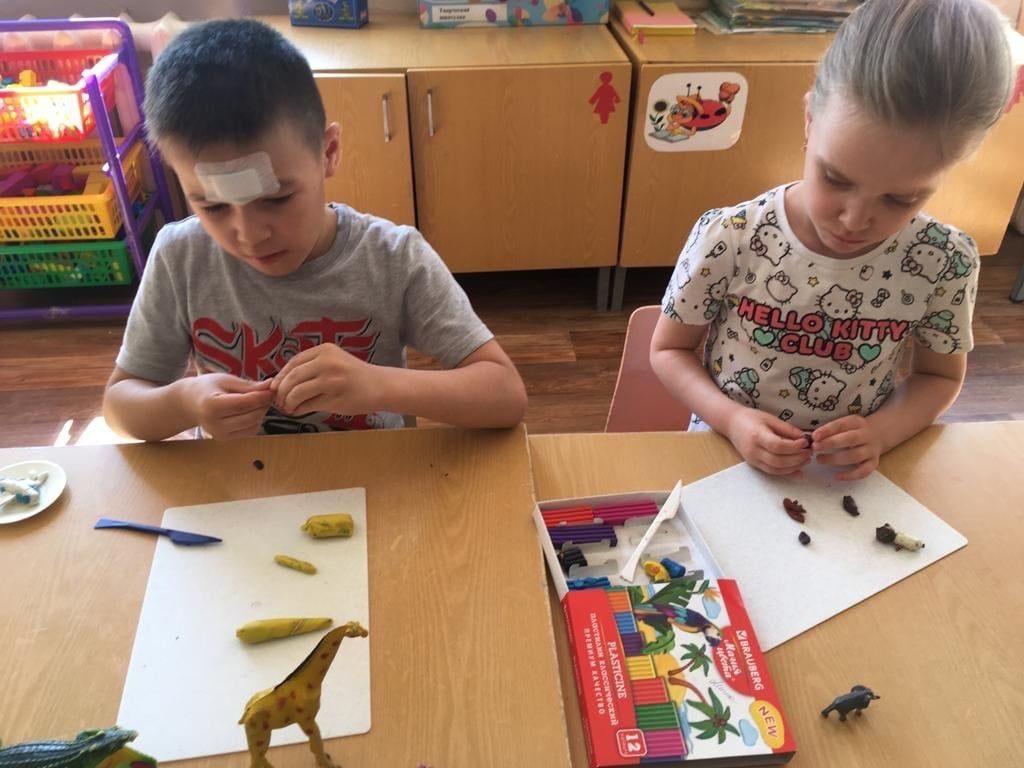 В детском садике «Айгуль» проходят занятия художественно-эстетической направленности