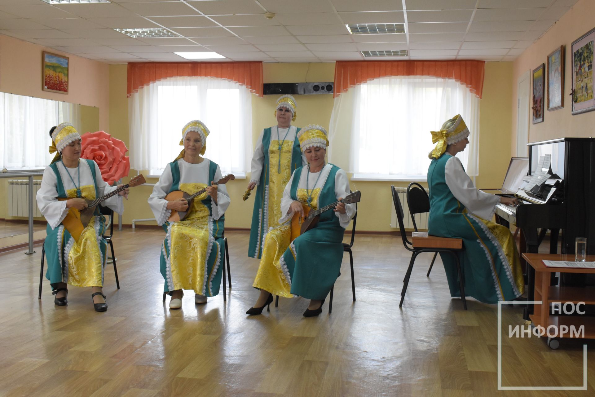 В Камско-Полянской ДМШ состоялся концерт ко Дню пожилых людей