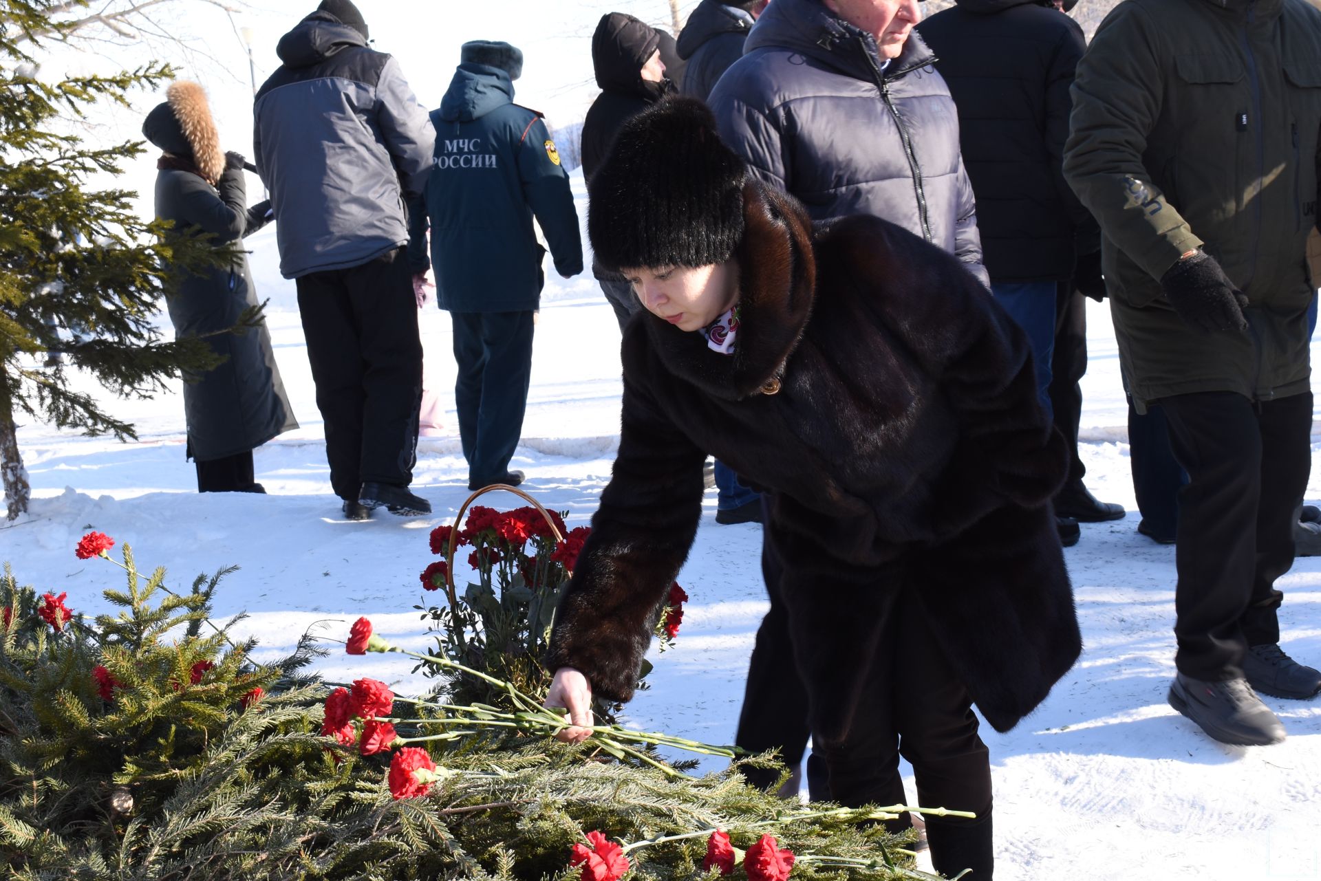 Жители Камских Полян почтили память воинов-интернационалистов