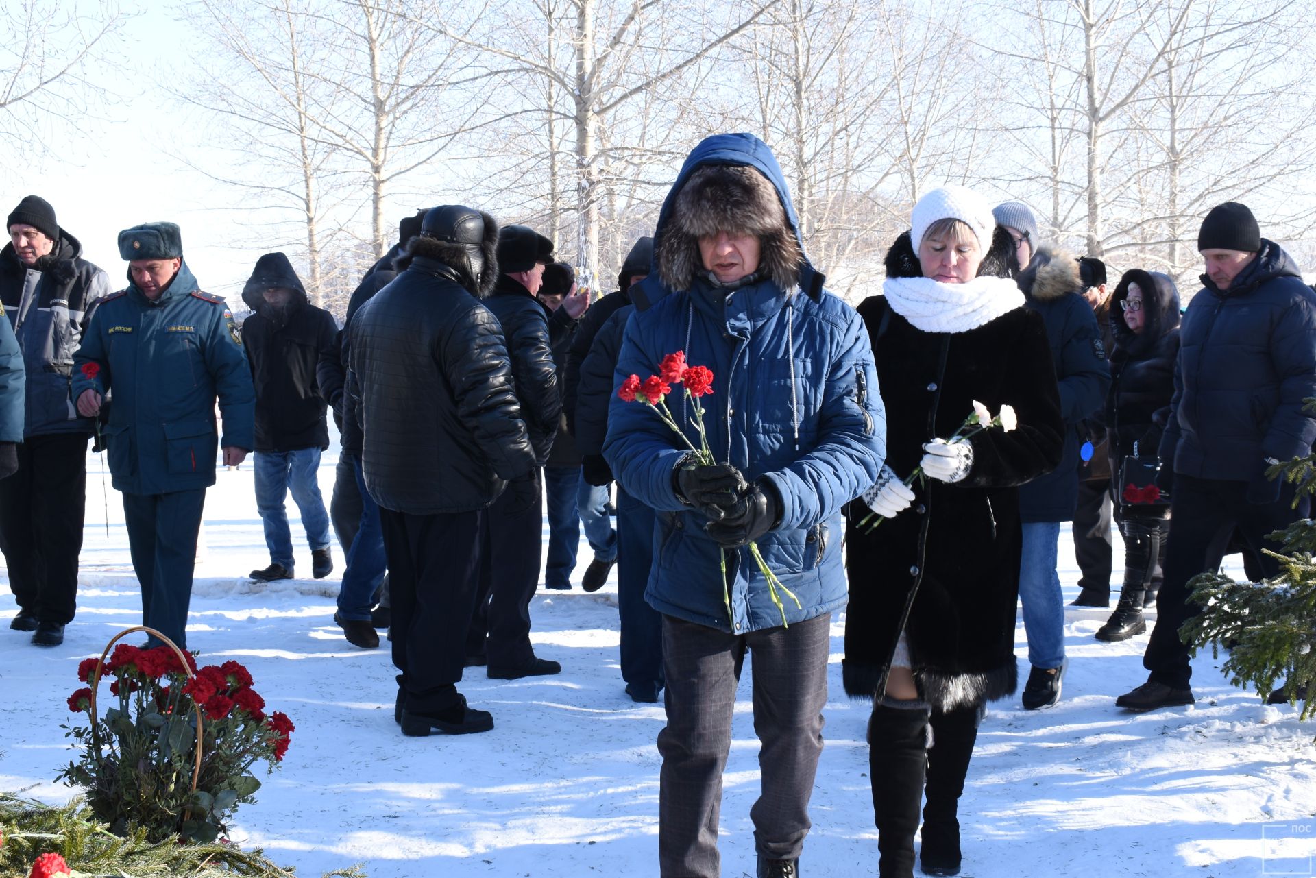 Жители Камских Полян почтили память воинов-интернационалистов