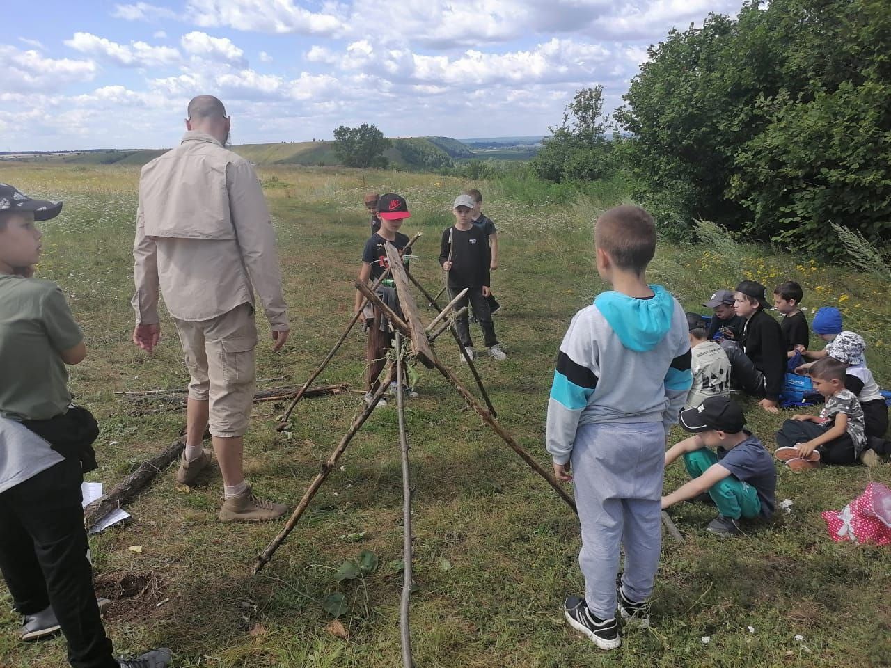 В поход с друзьями: познавательно и интересно