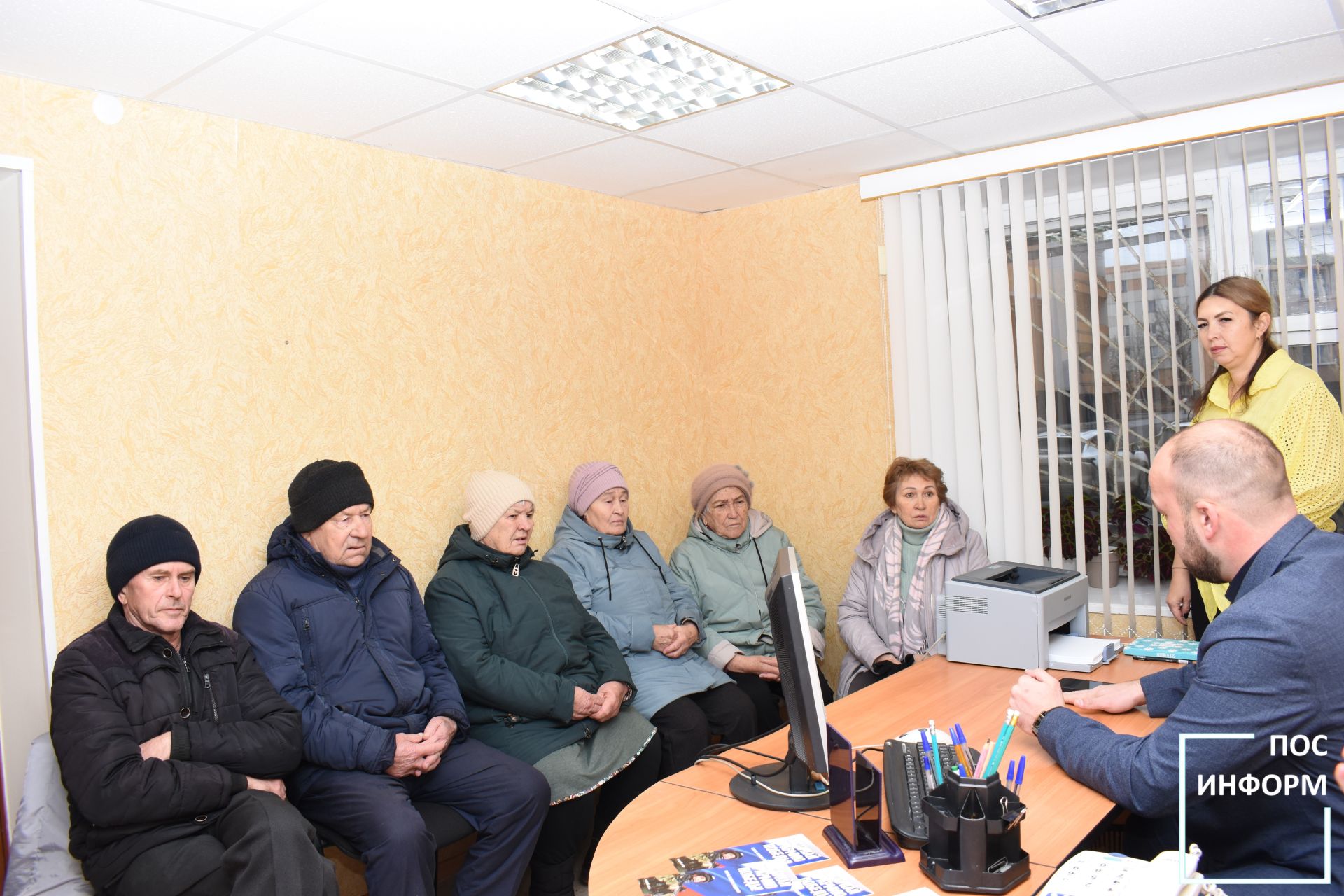 Депутаты встретились с жителями Камских Полян