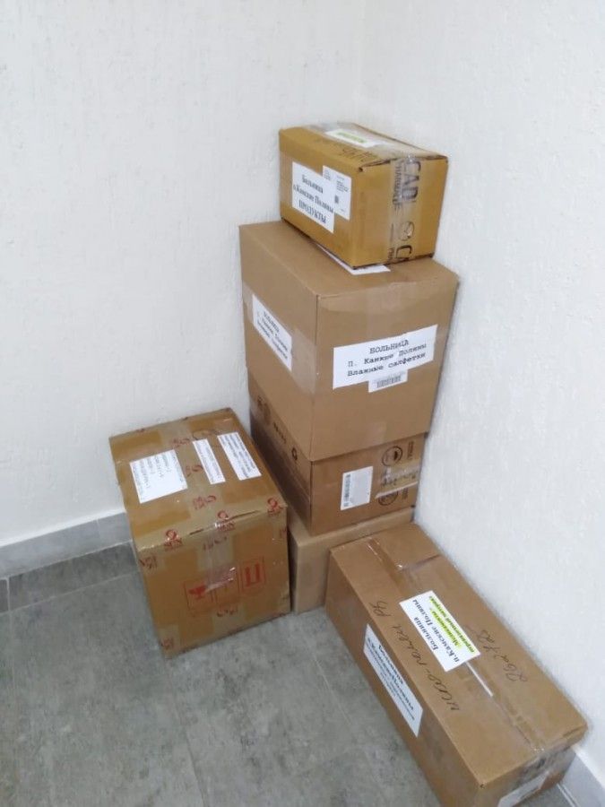 Жители Камских Полян отправили гуманитарную помощь бойцам на фронт