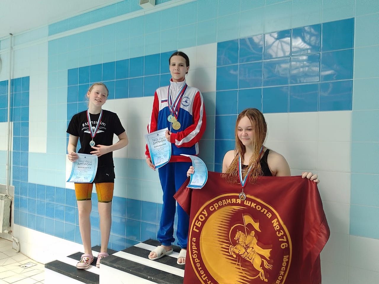 Юные пловцы из Камских Полян взяли 6 медалей на «Невских встречах»